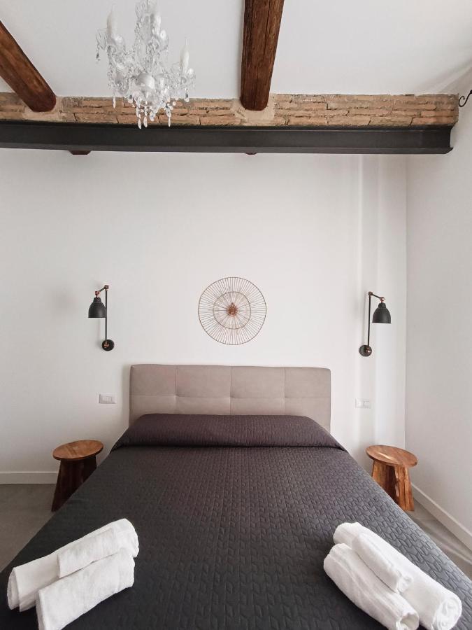 La Tua Casa A Viadelcorso Apartment Rome Bagian luar foto