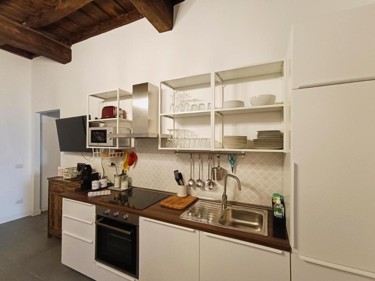 La Tua Casa A Viadelcorso Apartment Rome Bagian luar foto