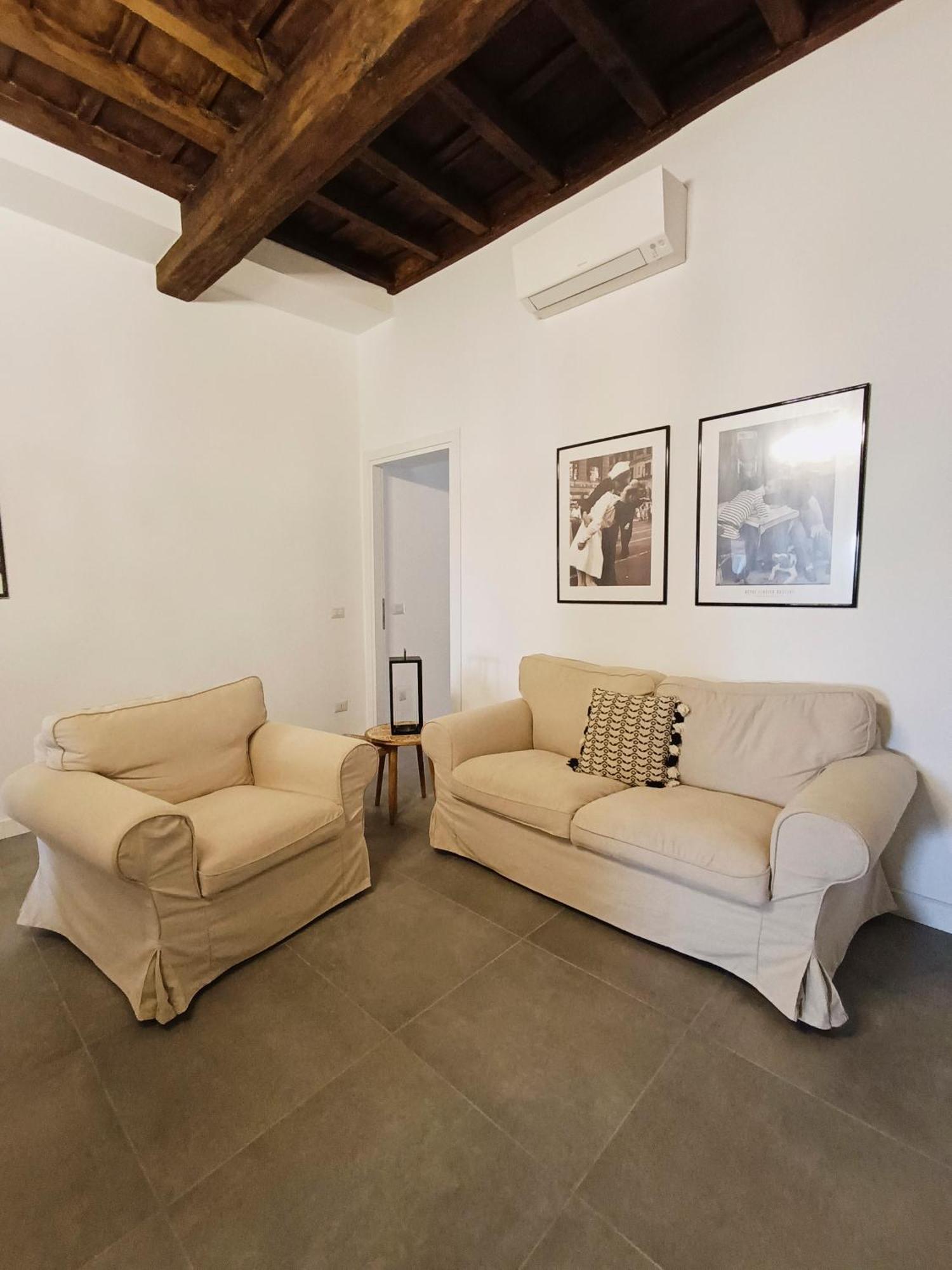 La Tua Casa A Viadelcorso Apartment Rome Bagian luar foto
